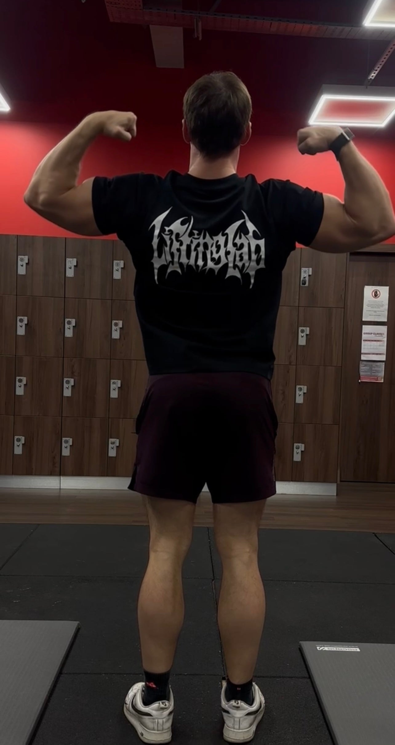 Unhinged Oversize Tee