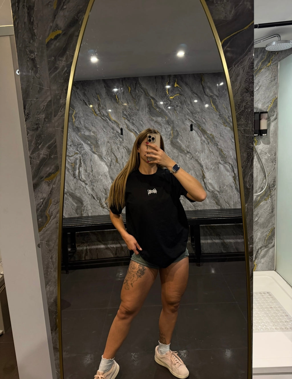 Unhinged Oversize Tee